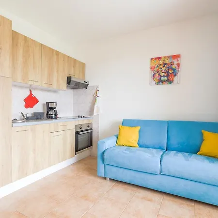 La Marine De Bravone *