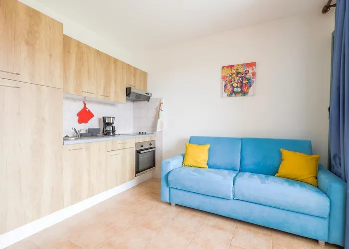 La Marine De Bravone *